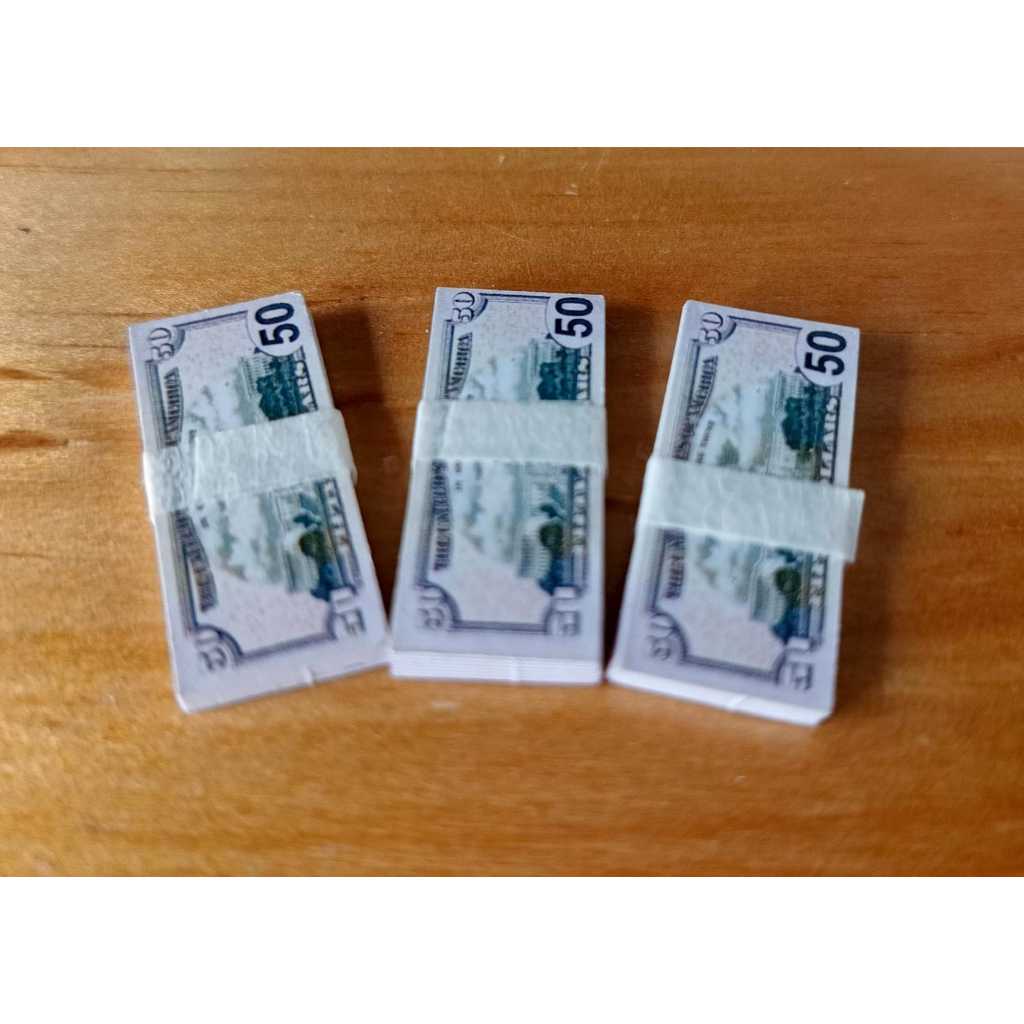 Miniatur Mainan mini 50 dollar isi 5 dalam 1 bundel  LEMBAR UANG MAINAN DEKORASI MAHAR BUKET UANG MA