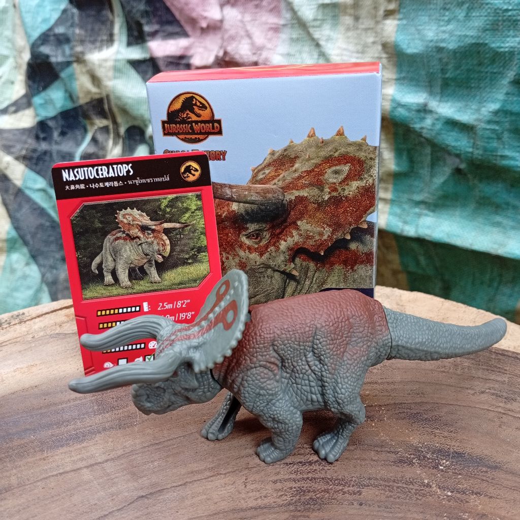 happy meal toys Jurassic world chaos theory nasotoceraptos
