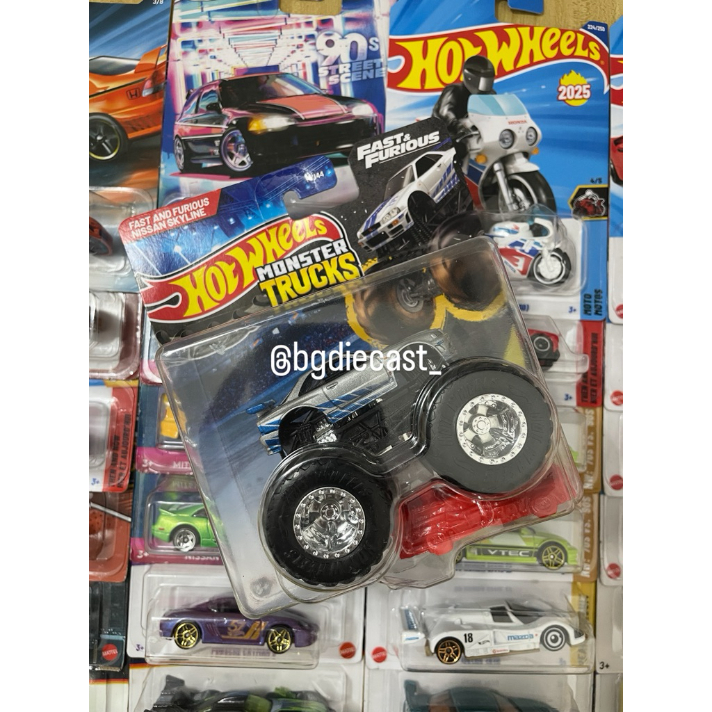 Hotwheels Monster Truck Nissan Skyline GT-R 34