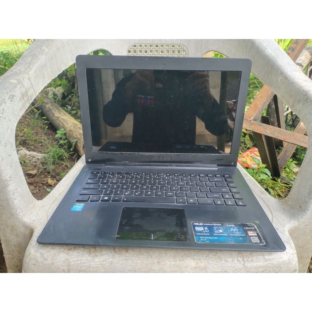 Laptop Asus X453M Processor intel Celeron intel Celeron N2840