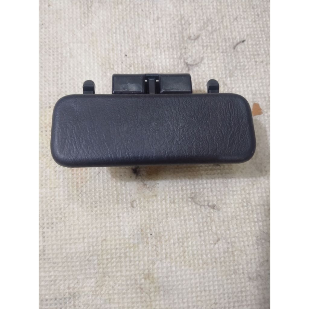 Handle Laci/ Handle Dashboard Bagian Kiri Penumpang Mobil Avanza Xenia Agya Ayla Calya Sigra Rush Te