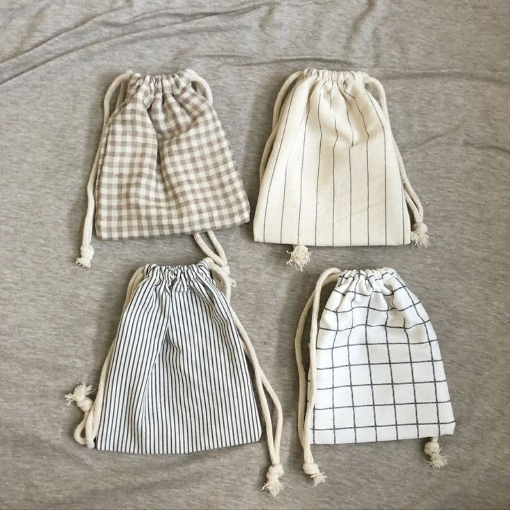 pouch serut make up serbaguna