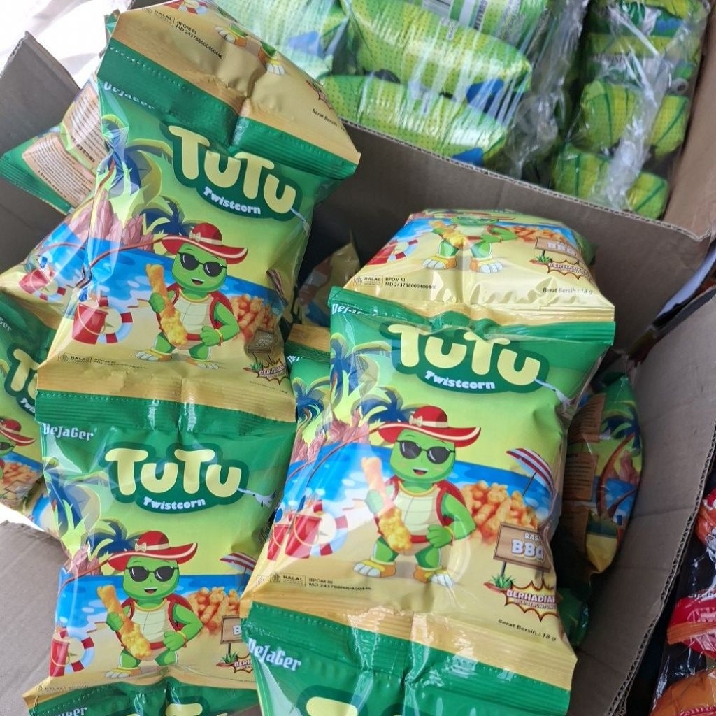 CIKI BERHADIAH TUTU DARI DEJAGER