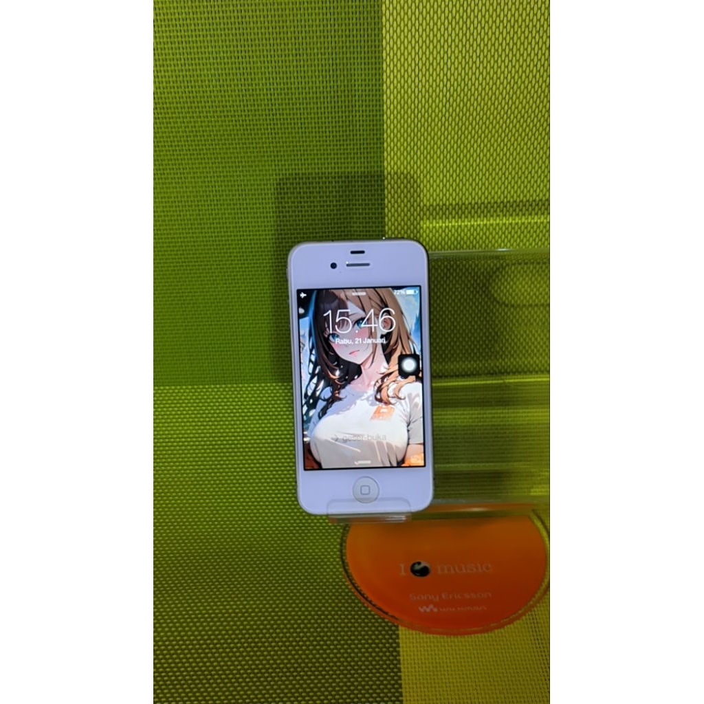 iPhone 4 white 32gb