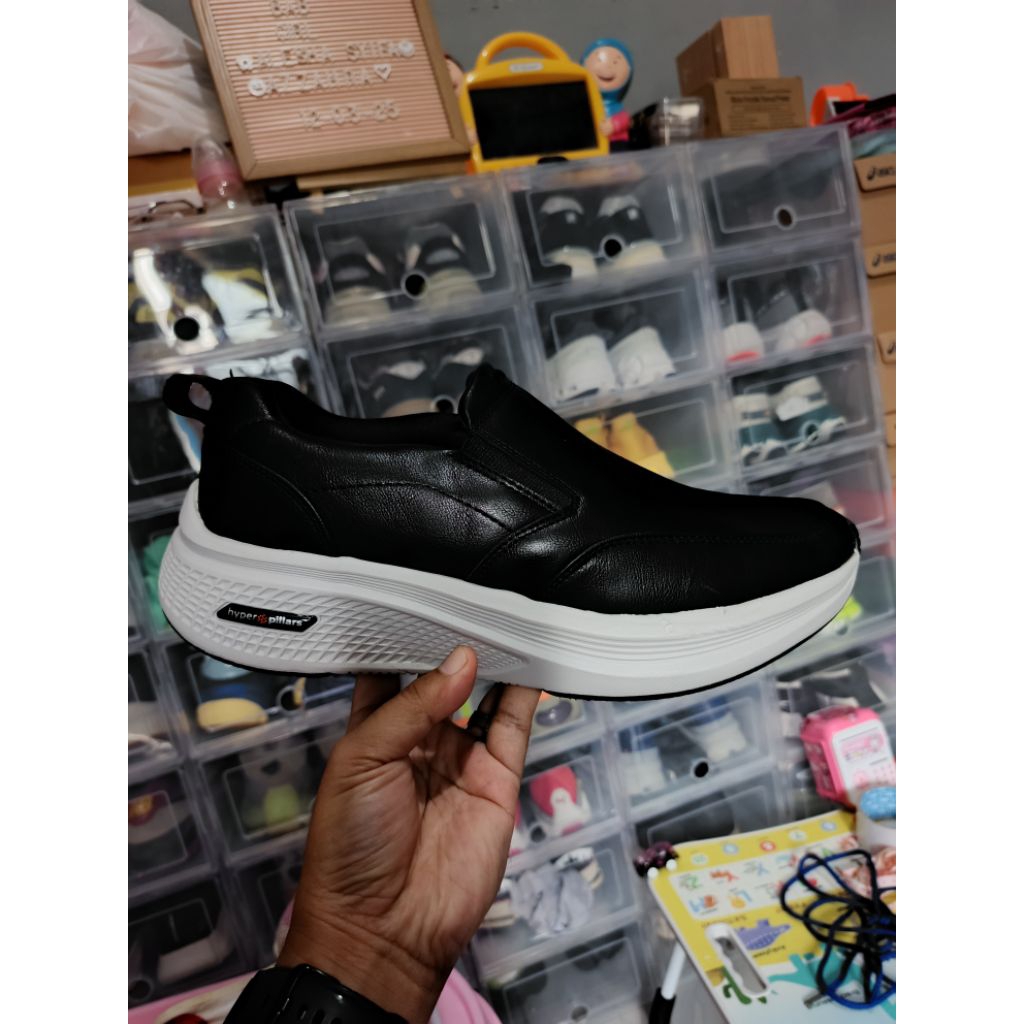 Skechers Kulit Black (379)