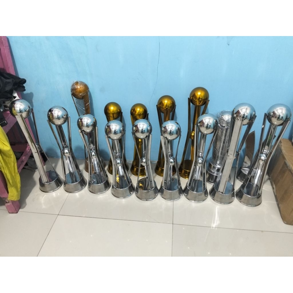 Piala sepakbola stainless