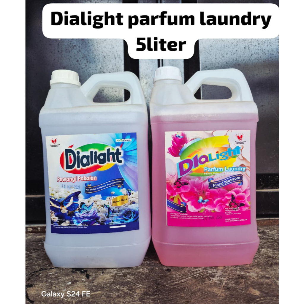 DIALIGHT PEWANGI LAUNDRY 5 LITER