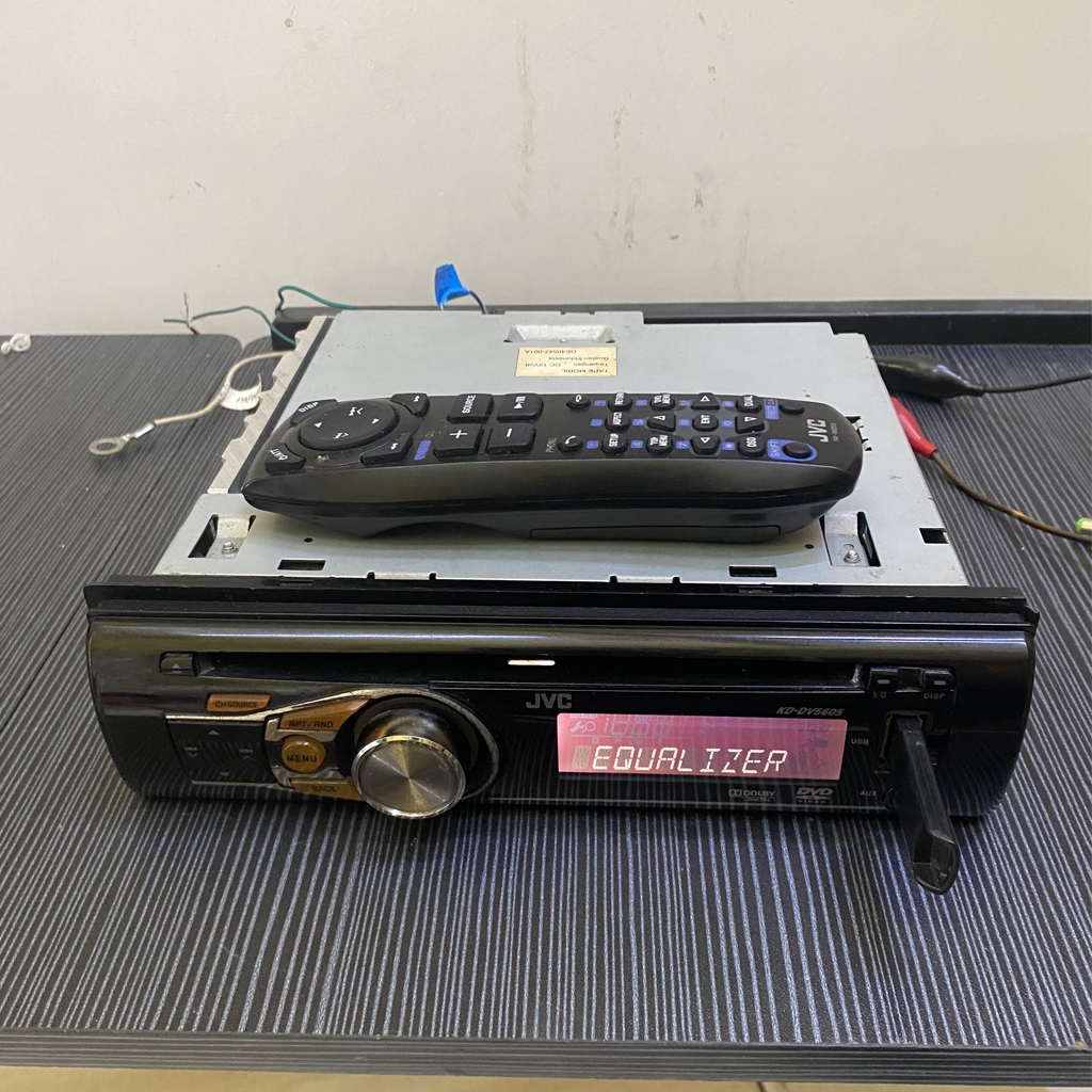 JVC KD-DV5605 Single Din DVD USB AUX Radio dan remote