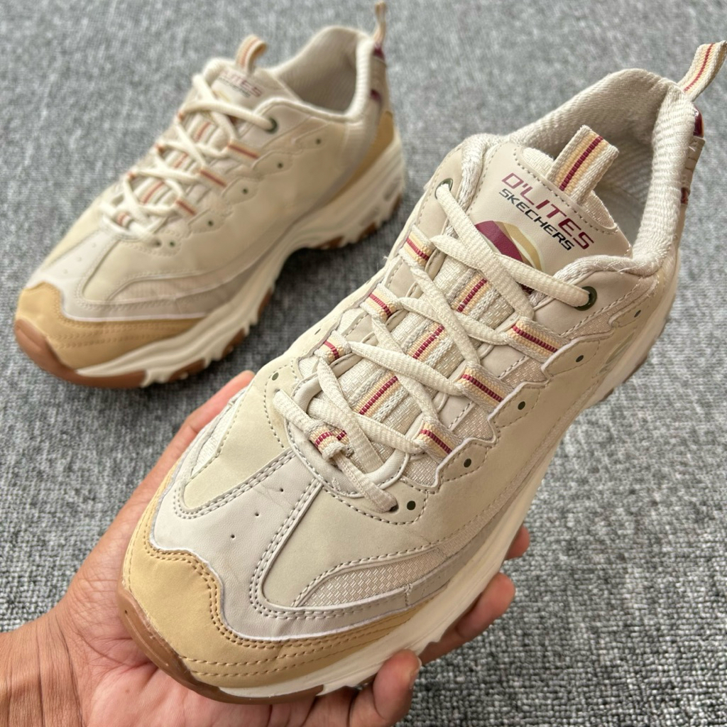 Sepatu Skechers D’lites Sport 1.0 Size 41 Panjang Insole 26 cm