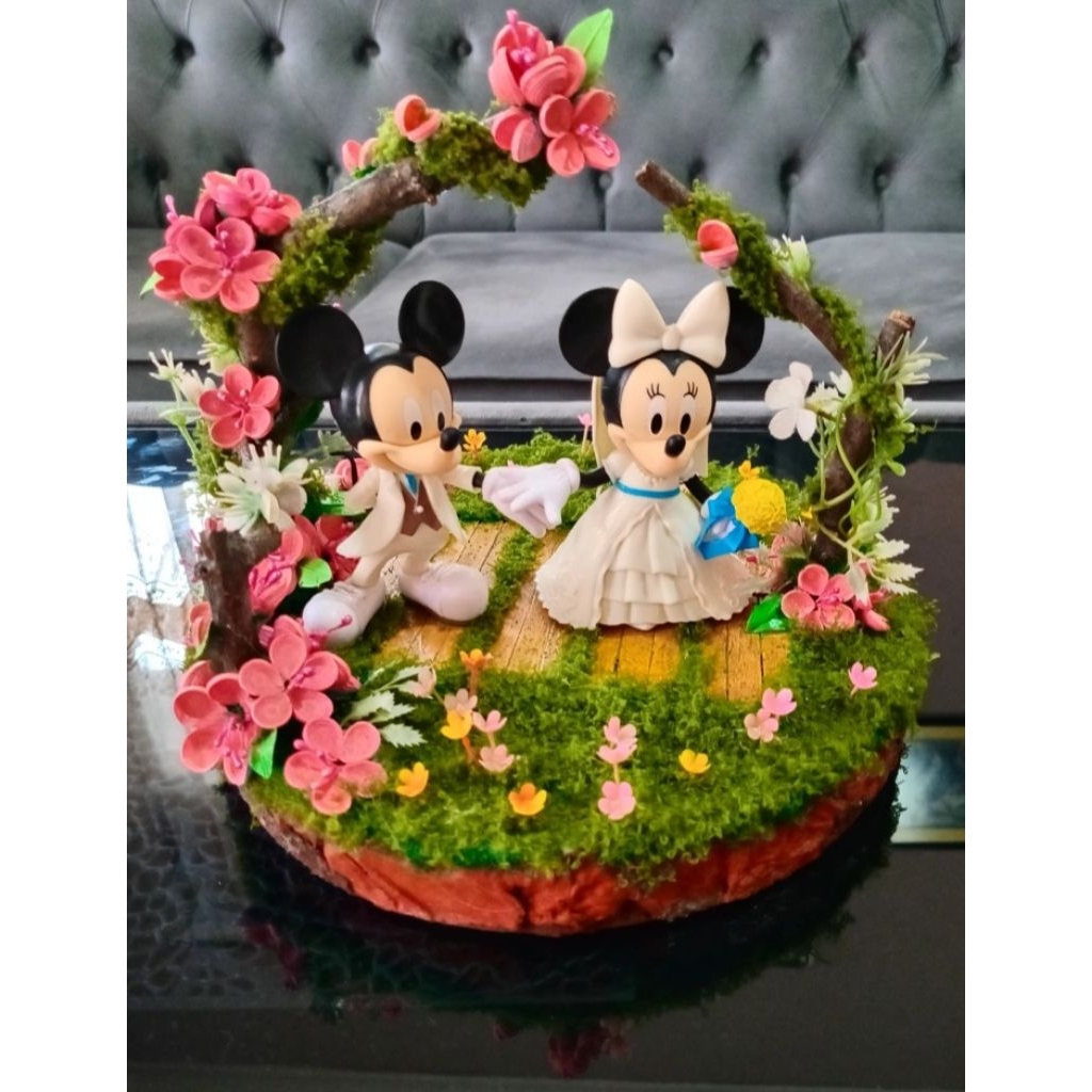Diorama Mickey & Minnie mix Quilling art