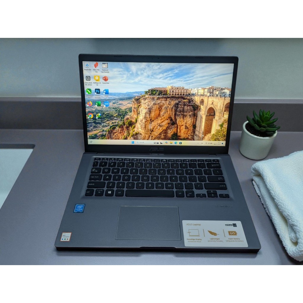 Laptop Asus VivoBook X415MA