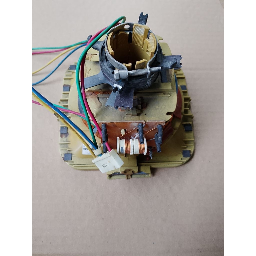 DEFLEKSI/YOUKE TV SHARP SLIM 29INCH ORIGINAL