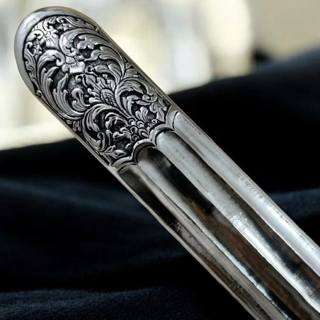 Pendok Keris Kulonan Bahan perak Asli