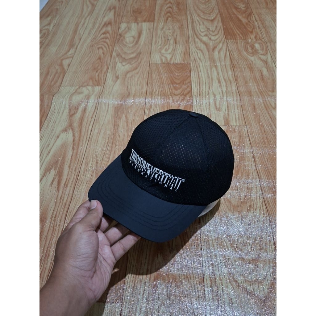 topi Tnt thisisneverthat