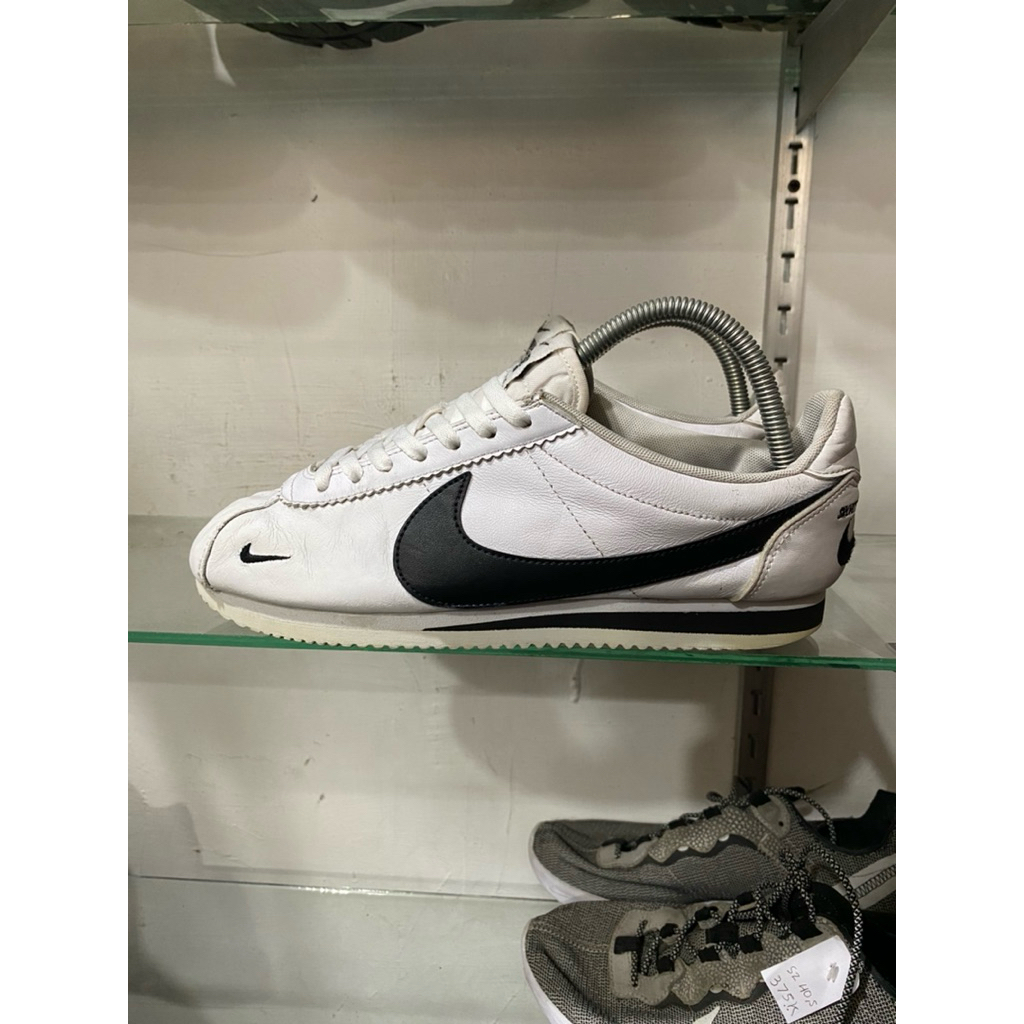Sepatu Nike Cortes Sportswear