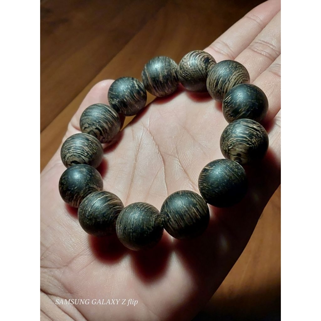 gelang gaharu super king tarakan kalimantan