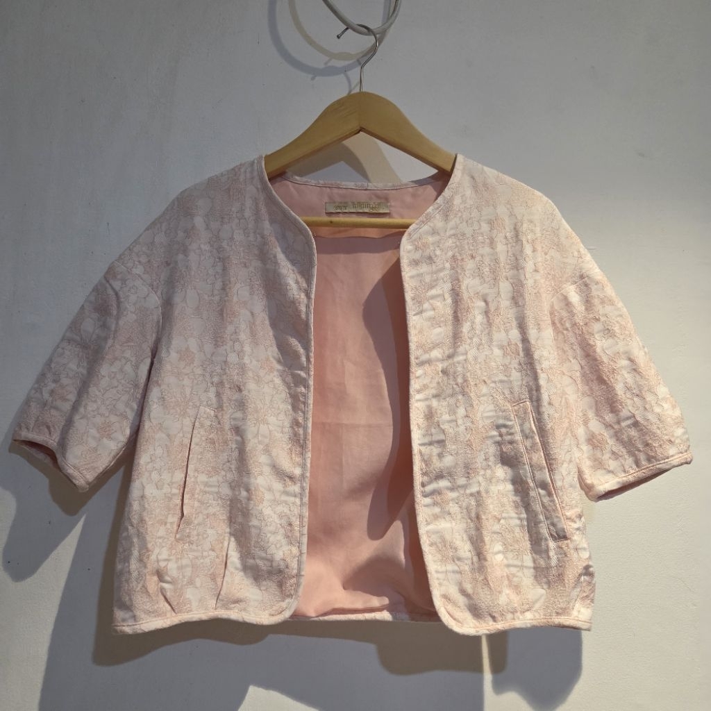 Minimal Outer Pink Wanita Preloved