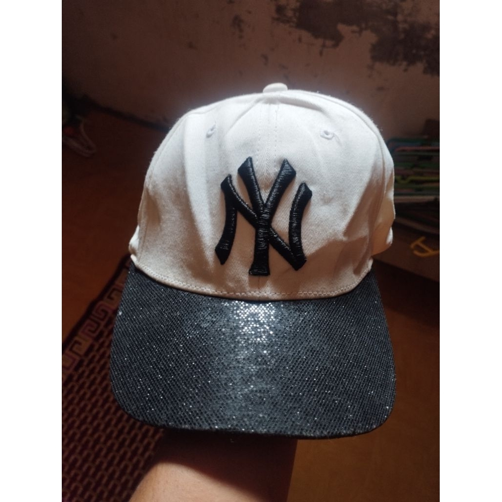 Topi MLB NY