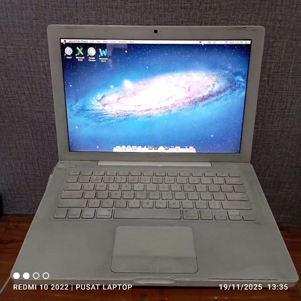 MacBook iPhone A1181 Tahun 2007