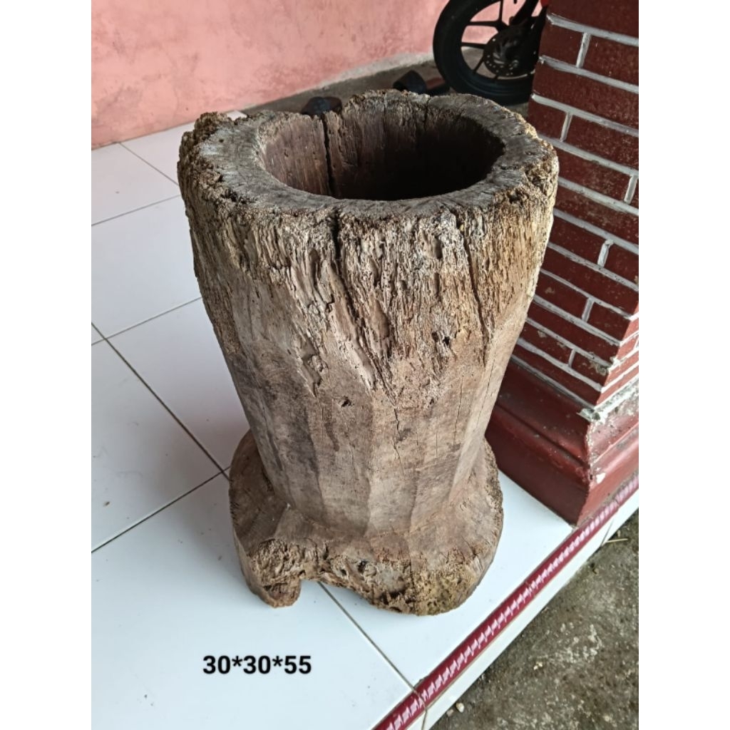 Lumpang kayu nangka jadul pajangan lawasan