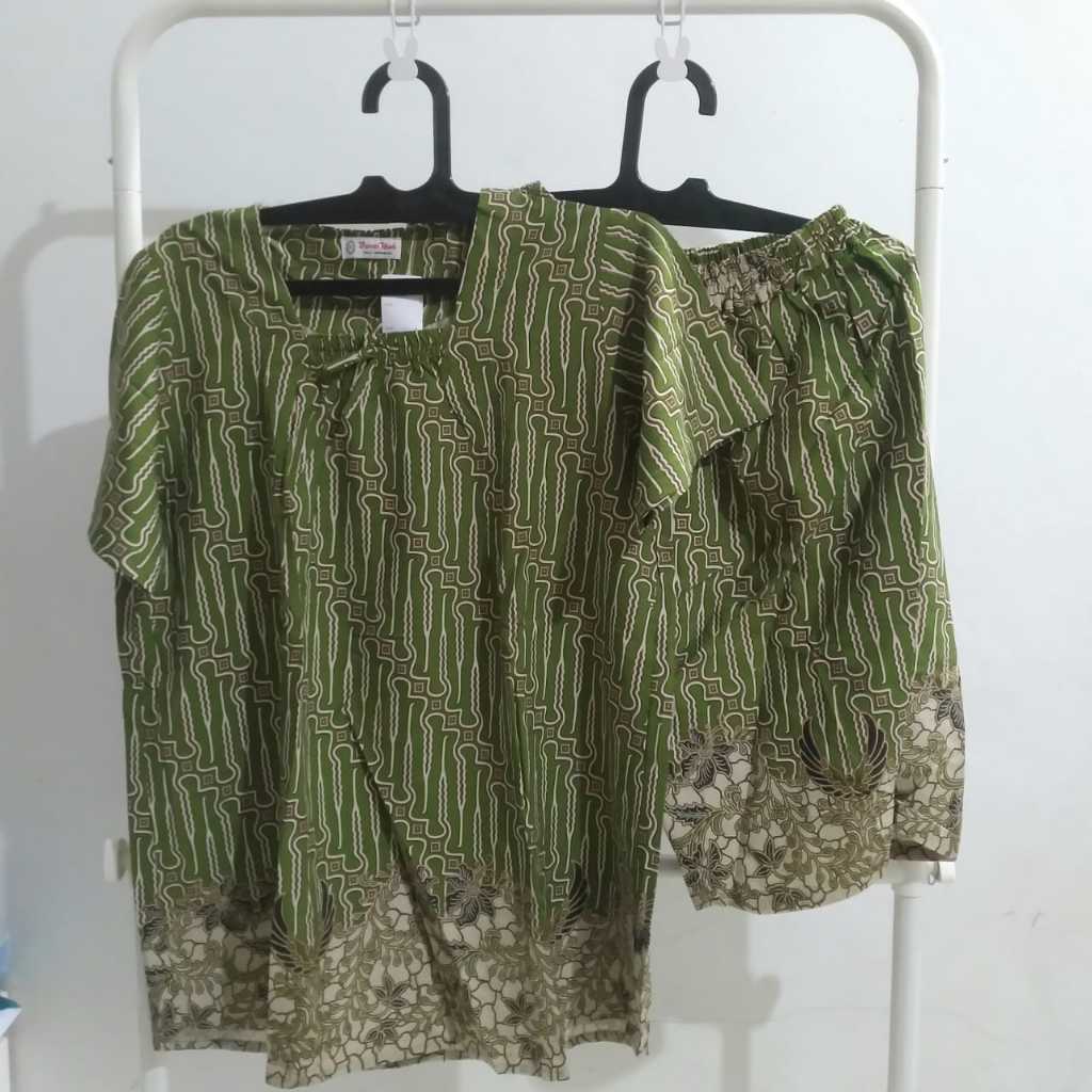 Piyama Setelan Baju Tidur Atas Bawah Batik Danar Hadi