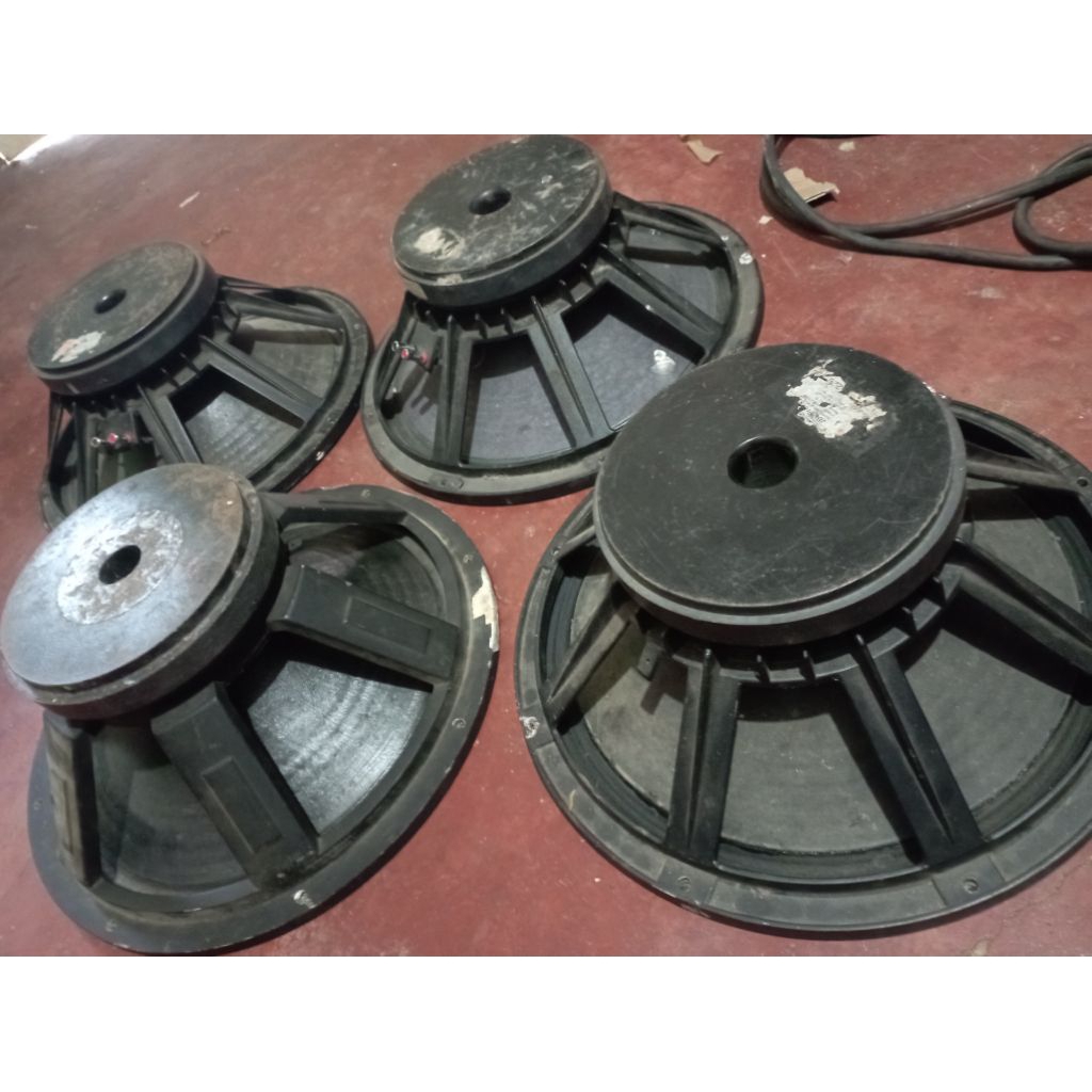 speaker 15inch JBL copotan built up coil 3inch