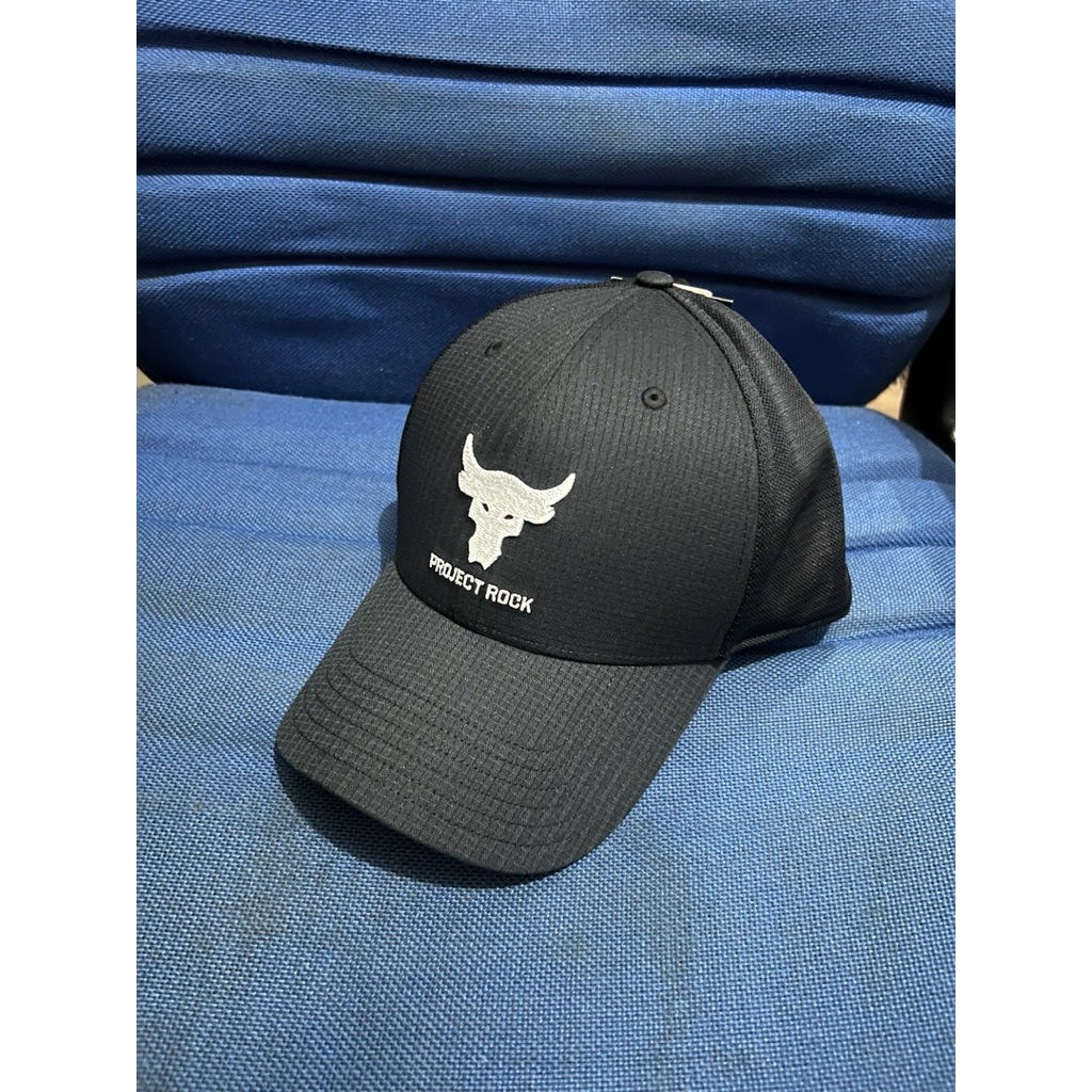 topi under armour trucker cap project rock