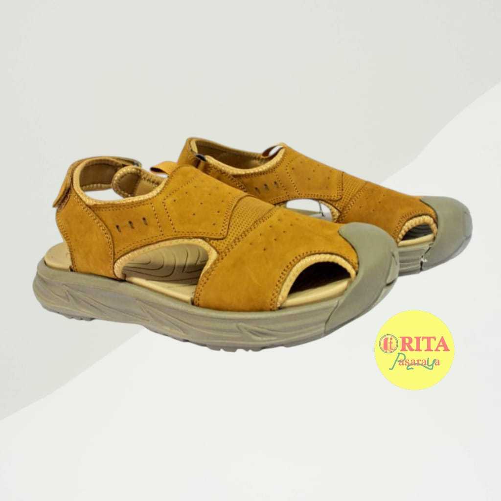 Rohde Sendal Gunung Pria