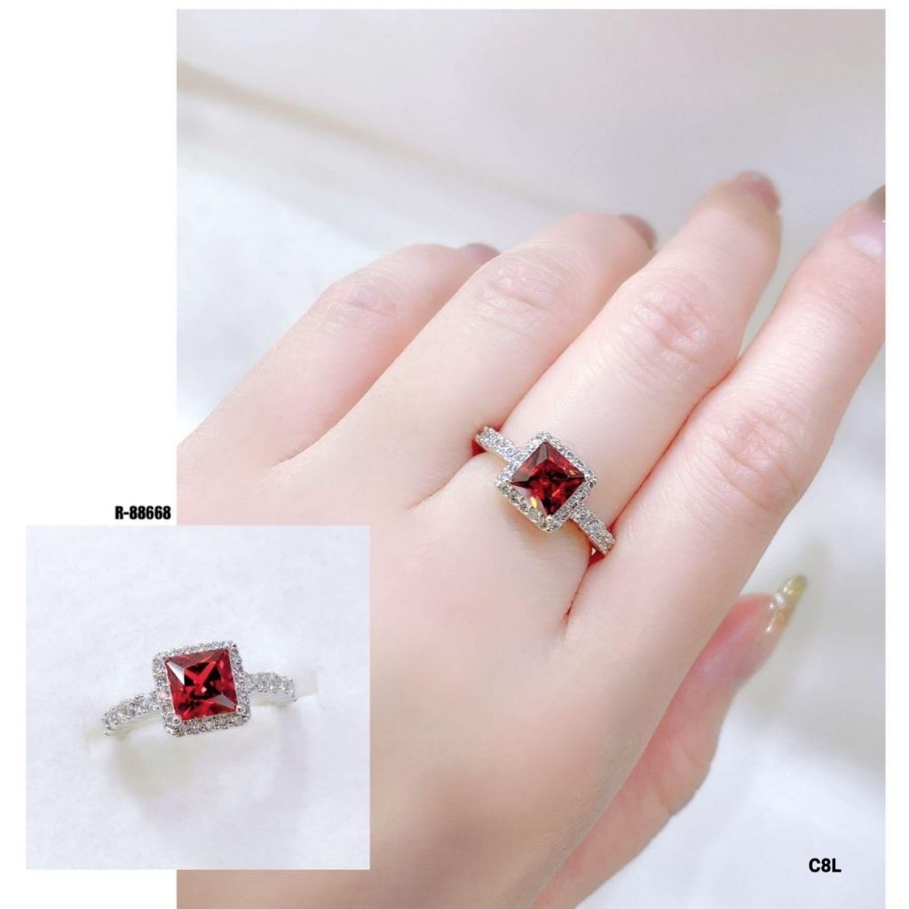 Cincin wanita diamond batu merah
