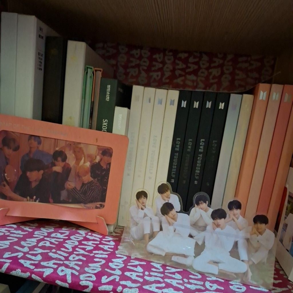 Album BTS preloved