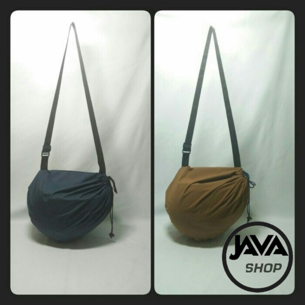 COVER HELM TEBAL / TAS HELM / SARUNG HELM ANTI AIR untuk motor