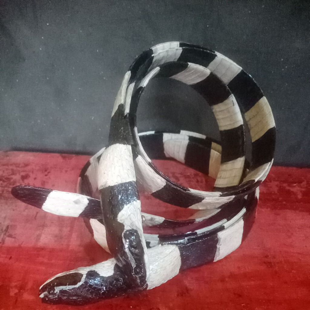 sabuk dari kulit ular asli motip ular belang panjang 135-140cm