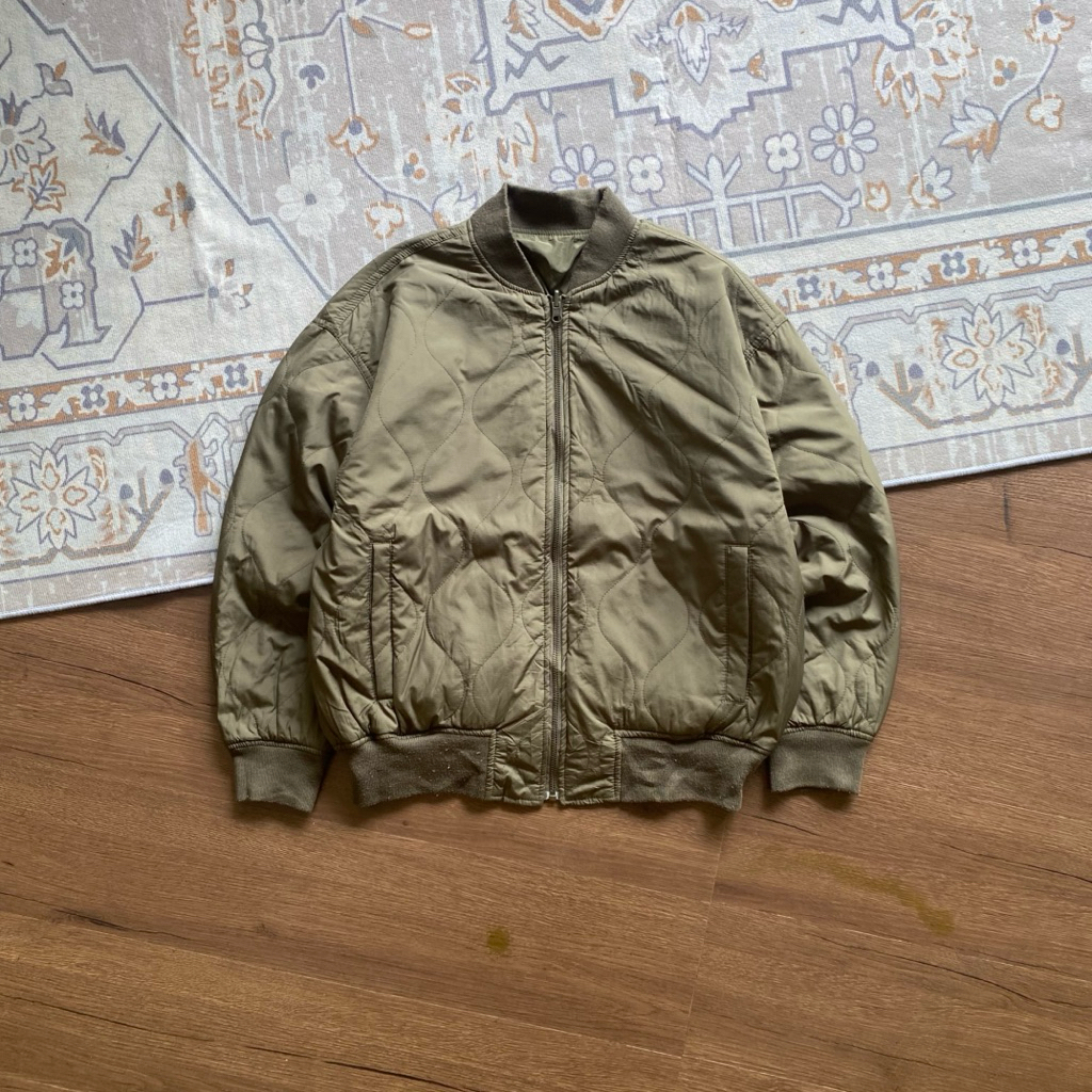 Gu bomber jacket