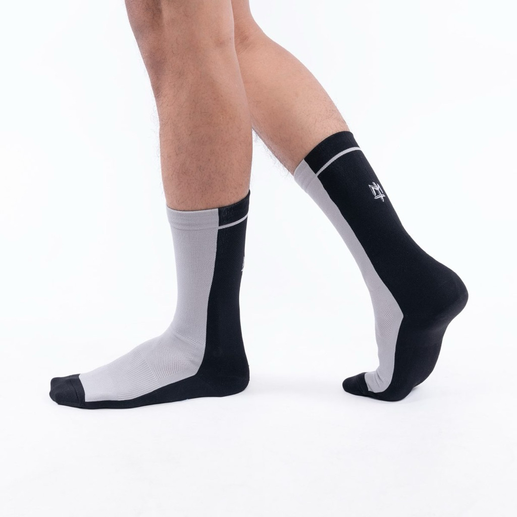 kaos kaki MATERNAL aftho