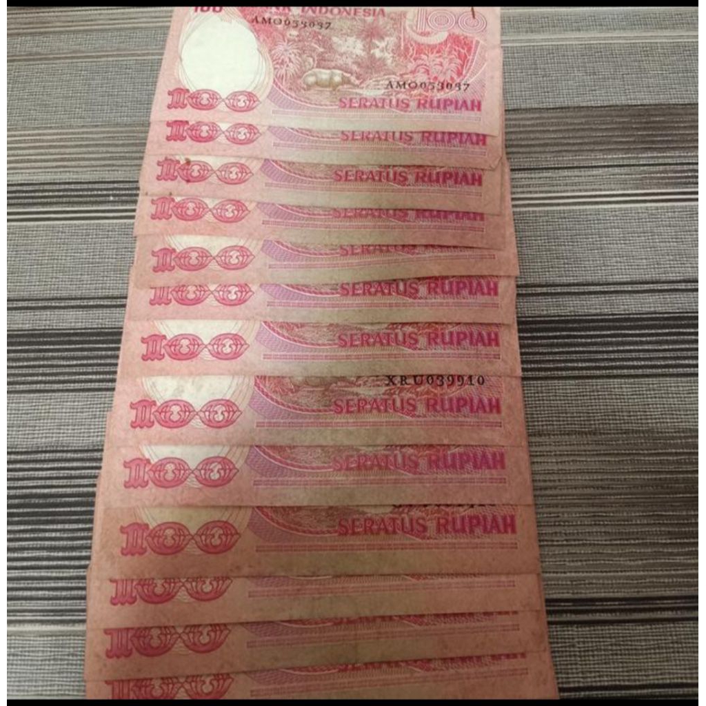 Uang kertas kuno Rp 100 th 1977 badak