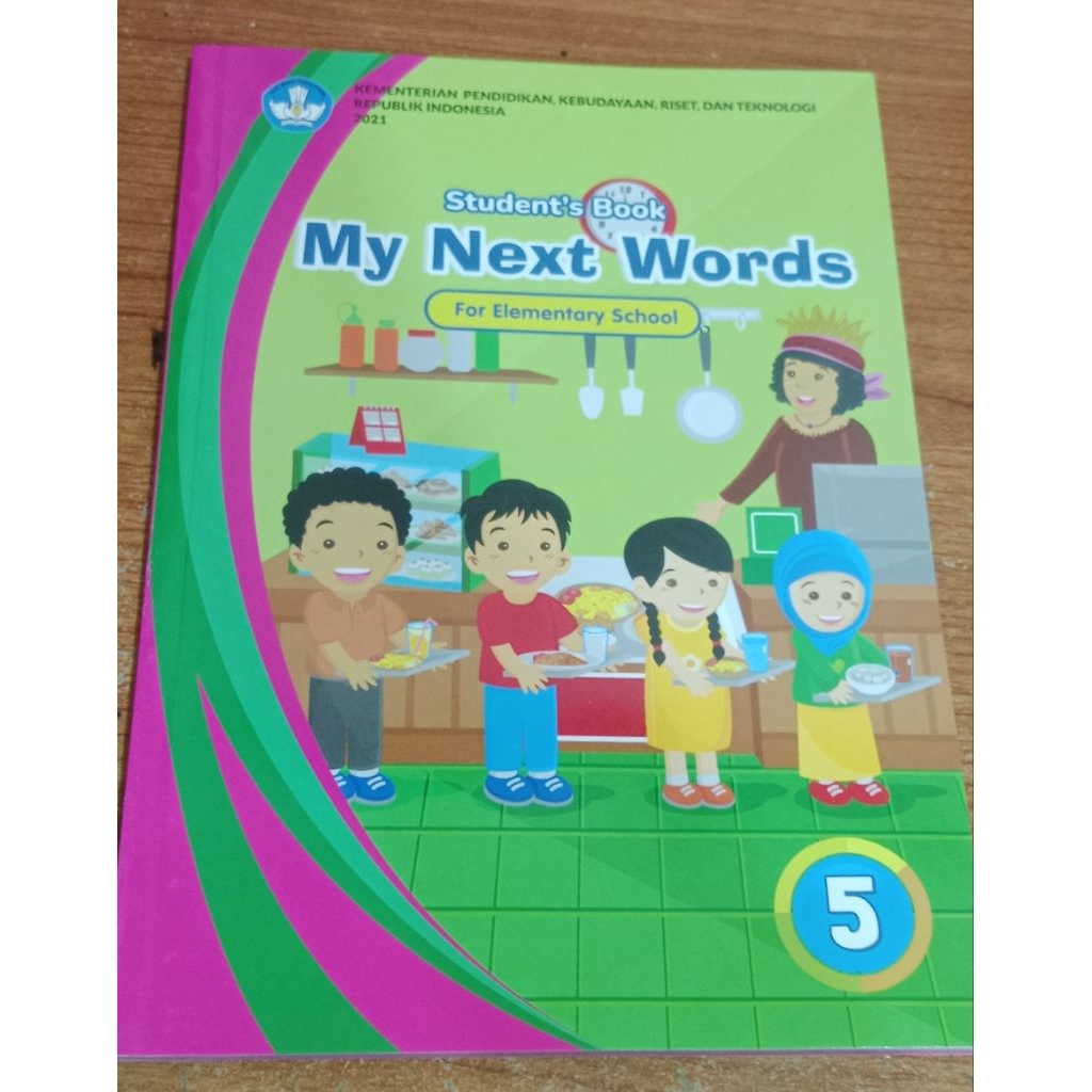 Buku bahasa Inggris kelas 5