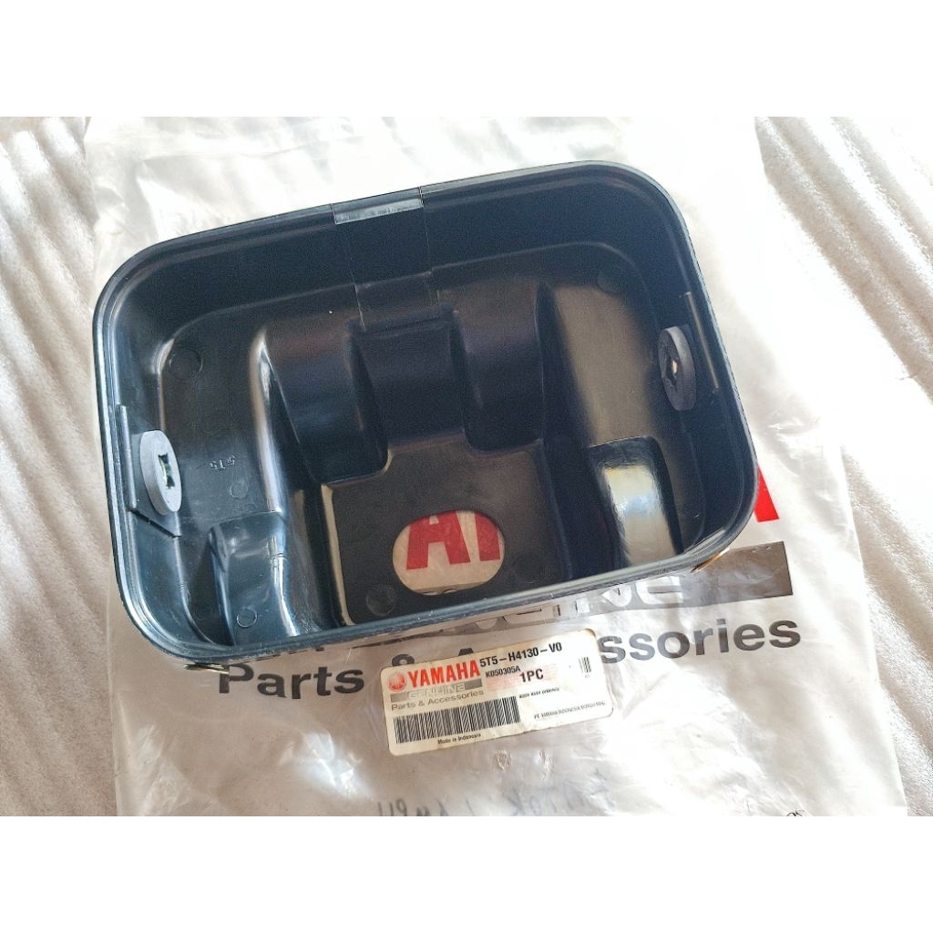 batok lampu depan yamaha rxk rx k rx king rxz rzr original nos