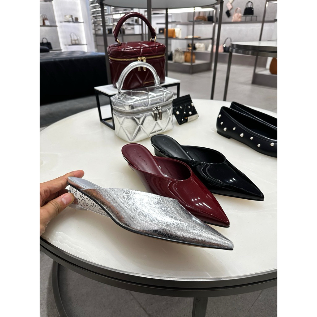 Sepatu wanita Wedges Charles&keith Original