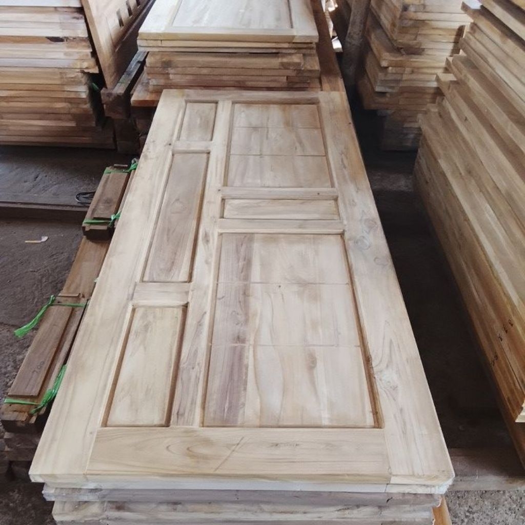 pintu kayu jati dan kusennya