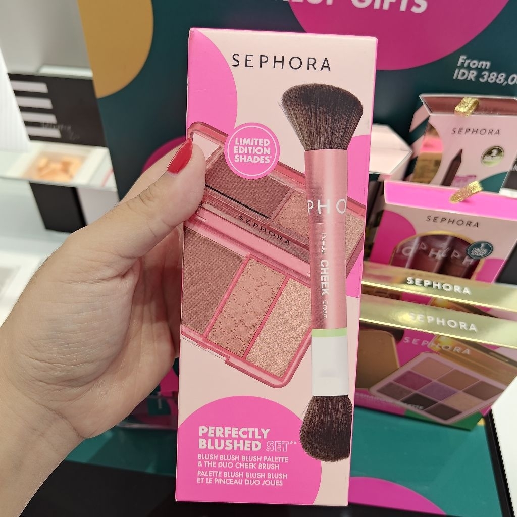 Perfectly Blused Blush Set Limited Edition Holiday Gift Set Blush On Palette + Brush Original Makeup