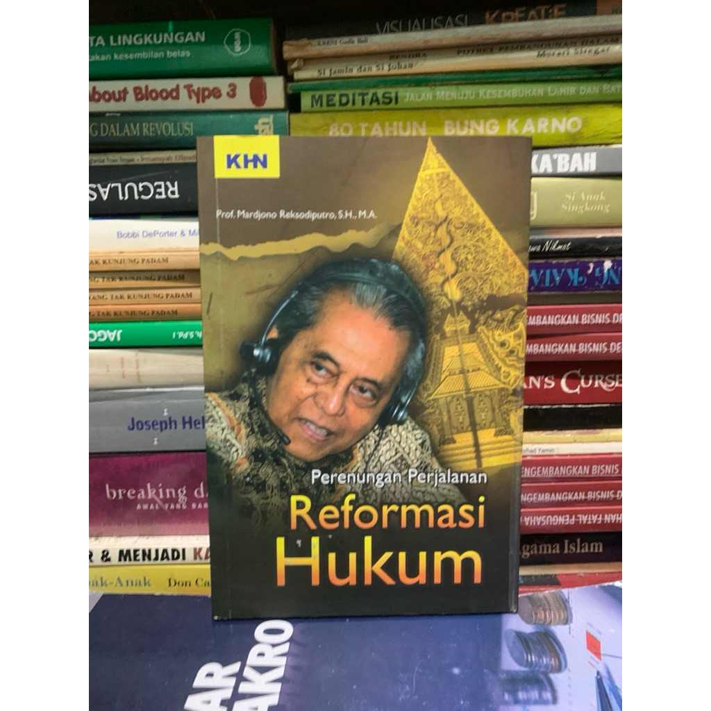 Perenungan perjalanan reformasi hukum by Prof marjono reksodiputro ORIGINAL