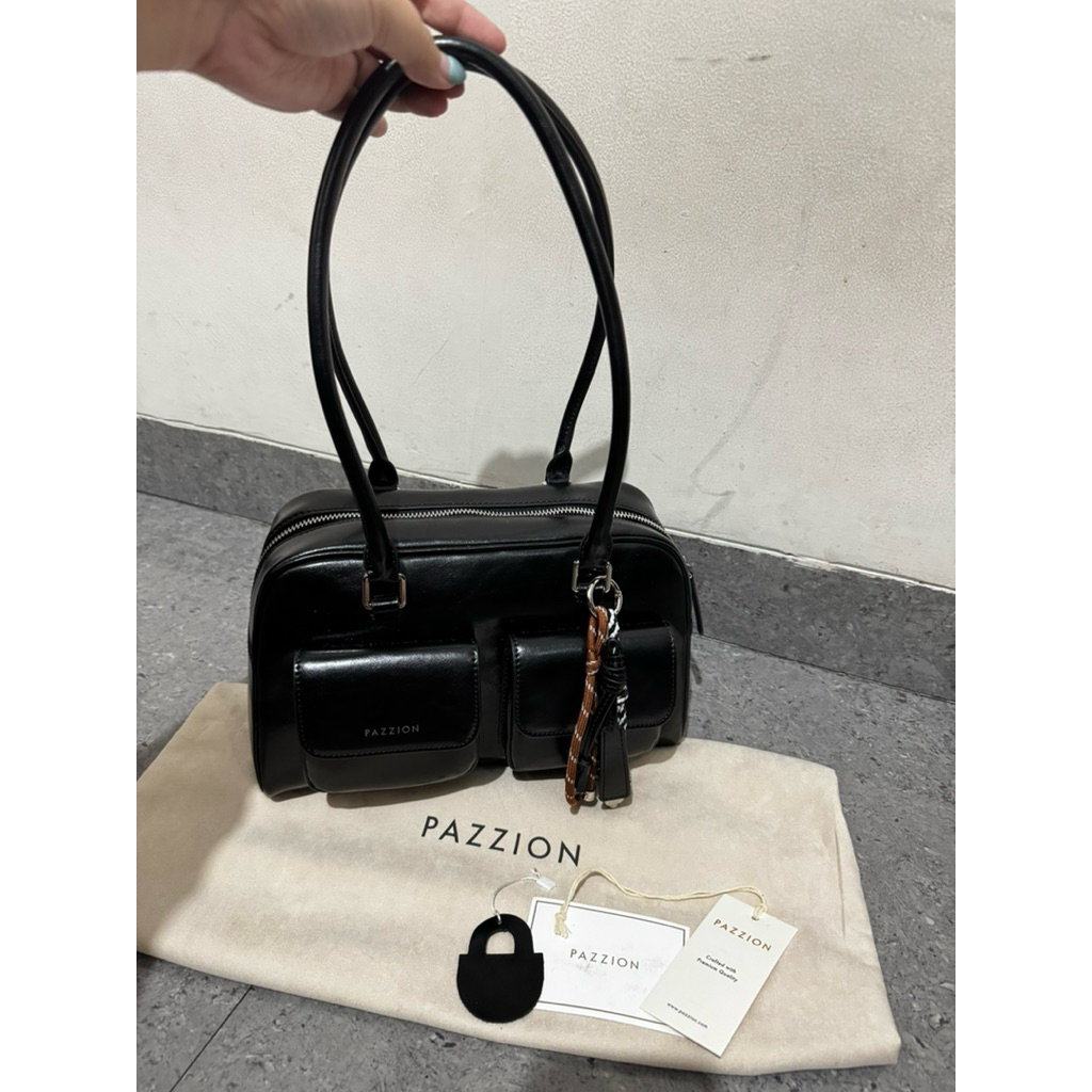 [PRELOVED] Tas Pazzion Jaida Handle Shoulder Bag - Black