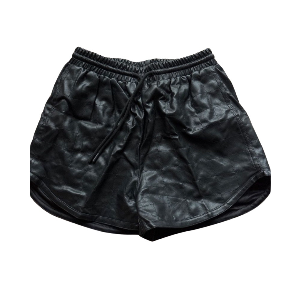 leather pants short