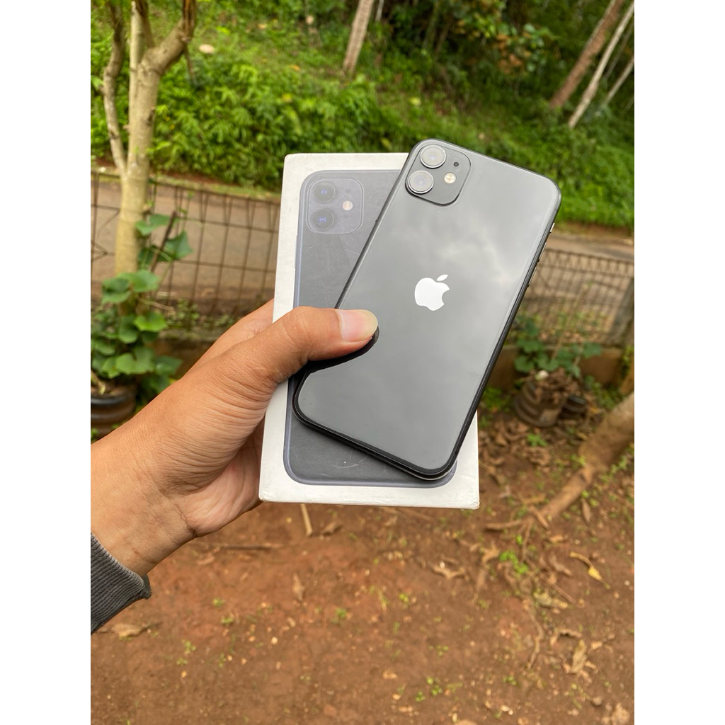 apple iphone 11 64 GB ibox