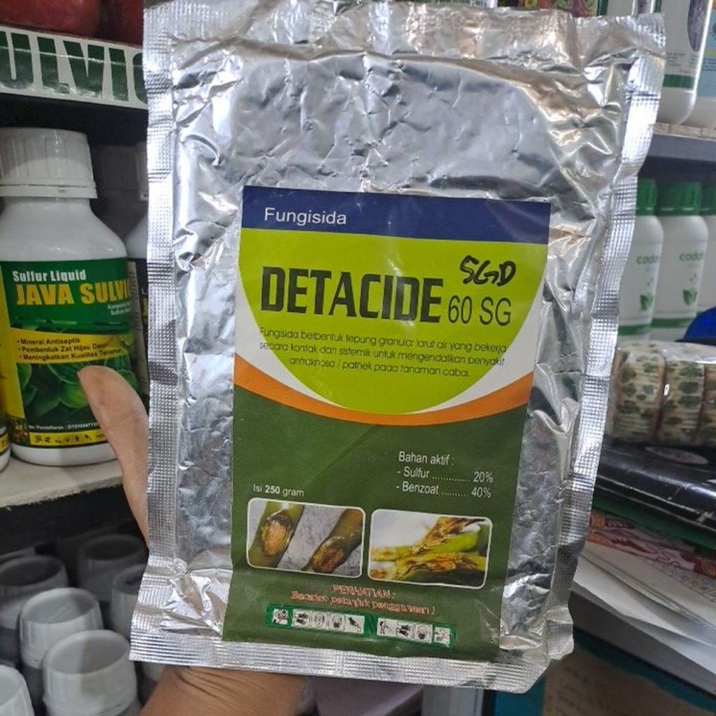 Fungisida Detacide 60 SG 250gr