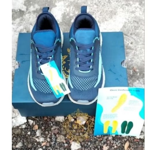 Sepatu Olahraga TNI AL