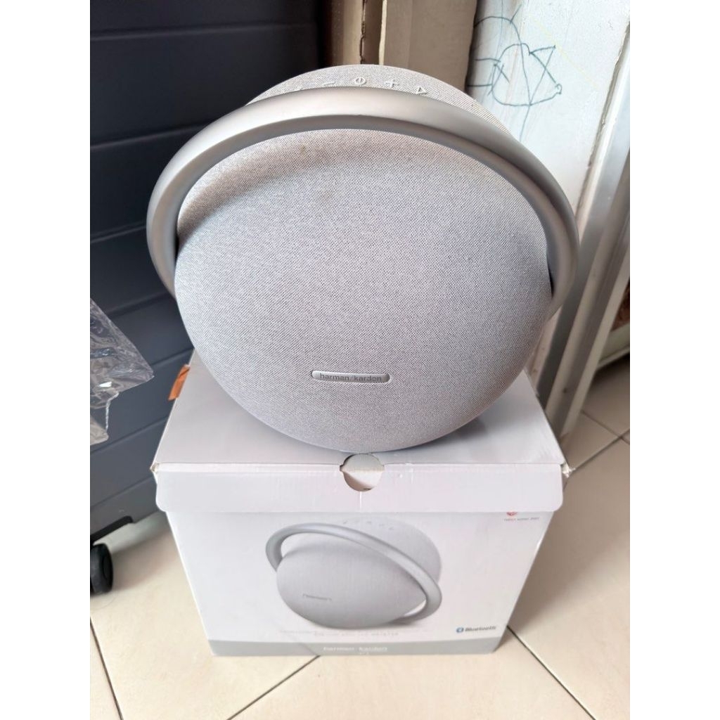 harman/kardon onyx studio 7