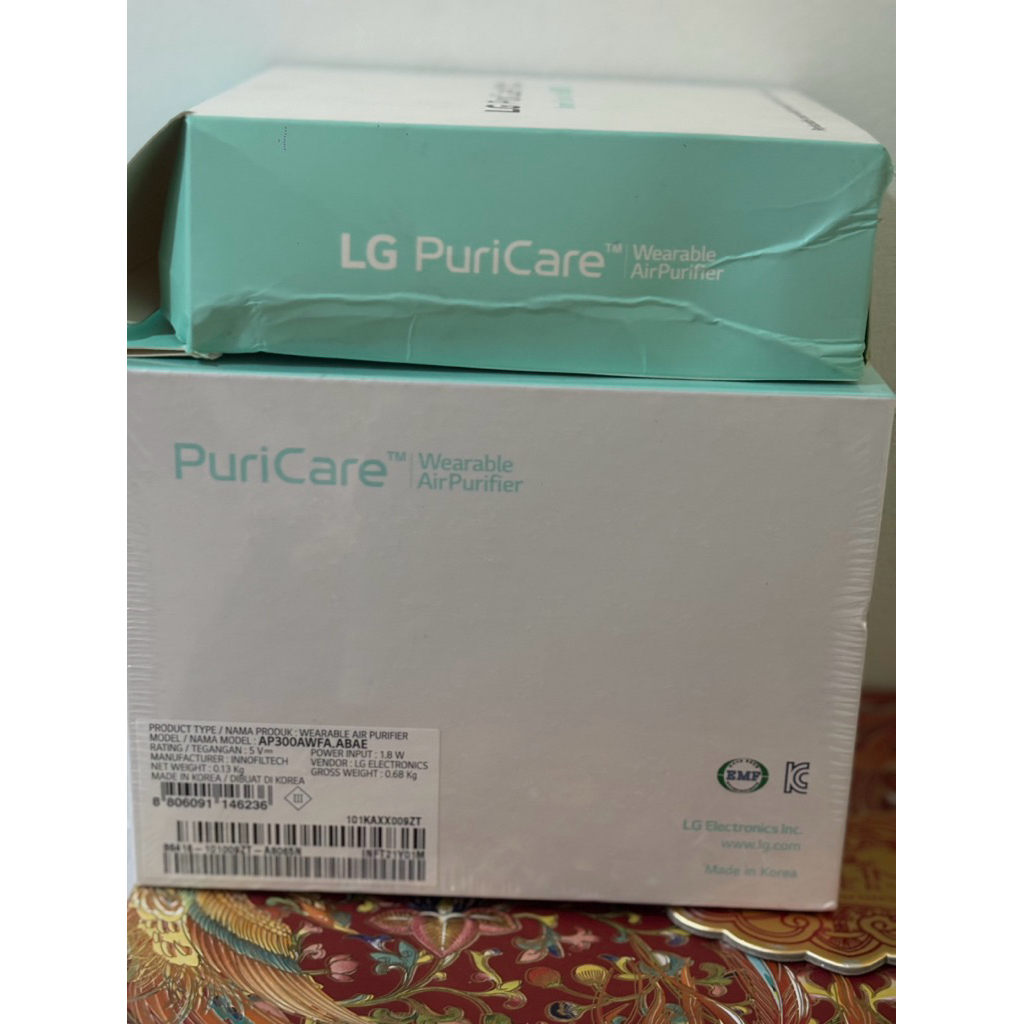 LG Puricare Wearable Air Purifier