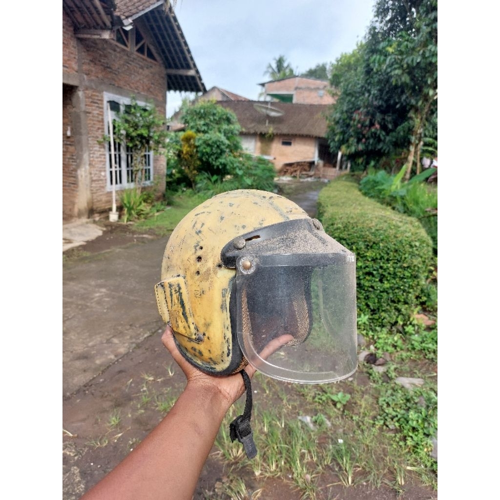 Helm Robot Original Bahan Gading