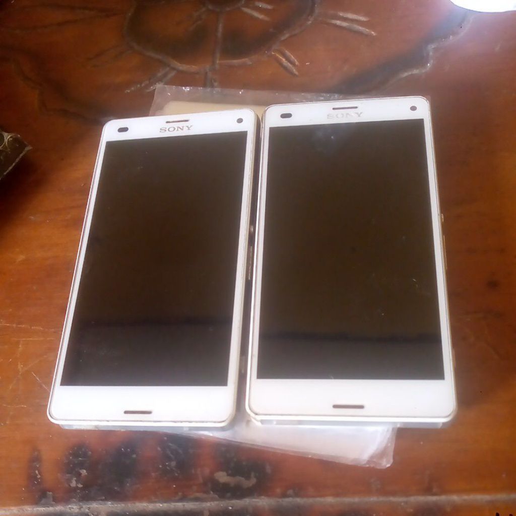 lcd Sony z3 mini original copotan